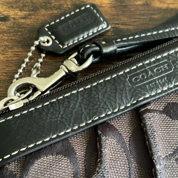 Coach| Black Signature Monogram Wristlet Canvas/Leather Purse 4.5 x 6.75” - Picture 2 of 5